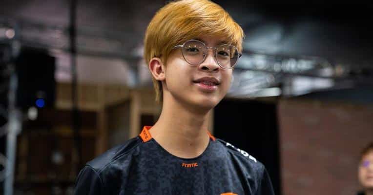Dota 2 roster 23SAVAGE AND VICI GAMING